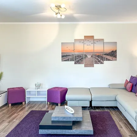 Holiday home Reethaus Am Mariannenweg 18a *